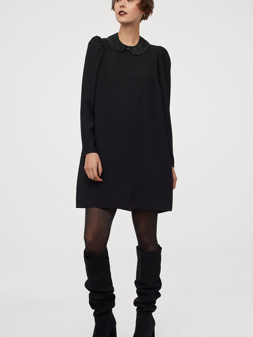 

Платье H&M 915625001b04 XS Черное