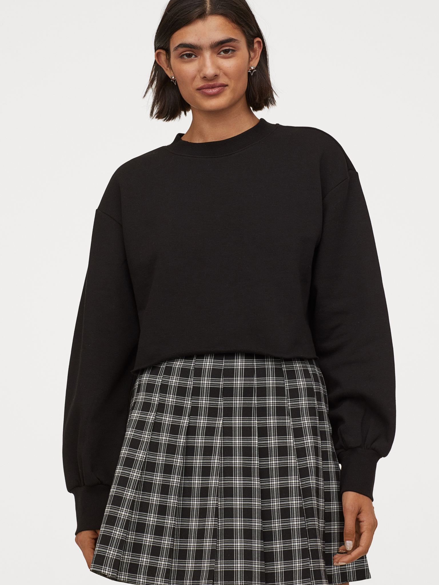 

Свитшот H& 889753b16  Черный, Свитшот H&M 889753b16 M Черный