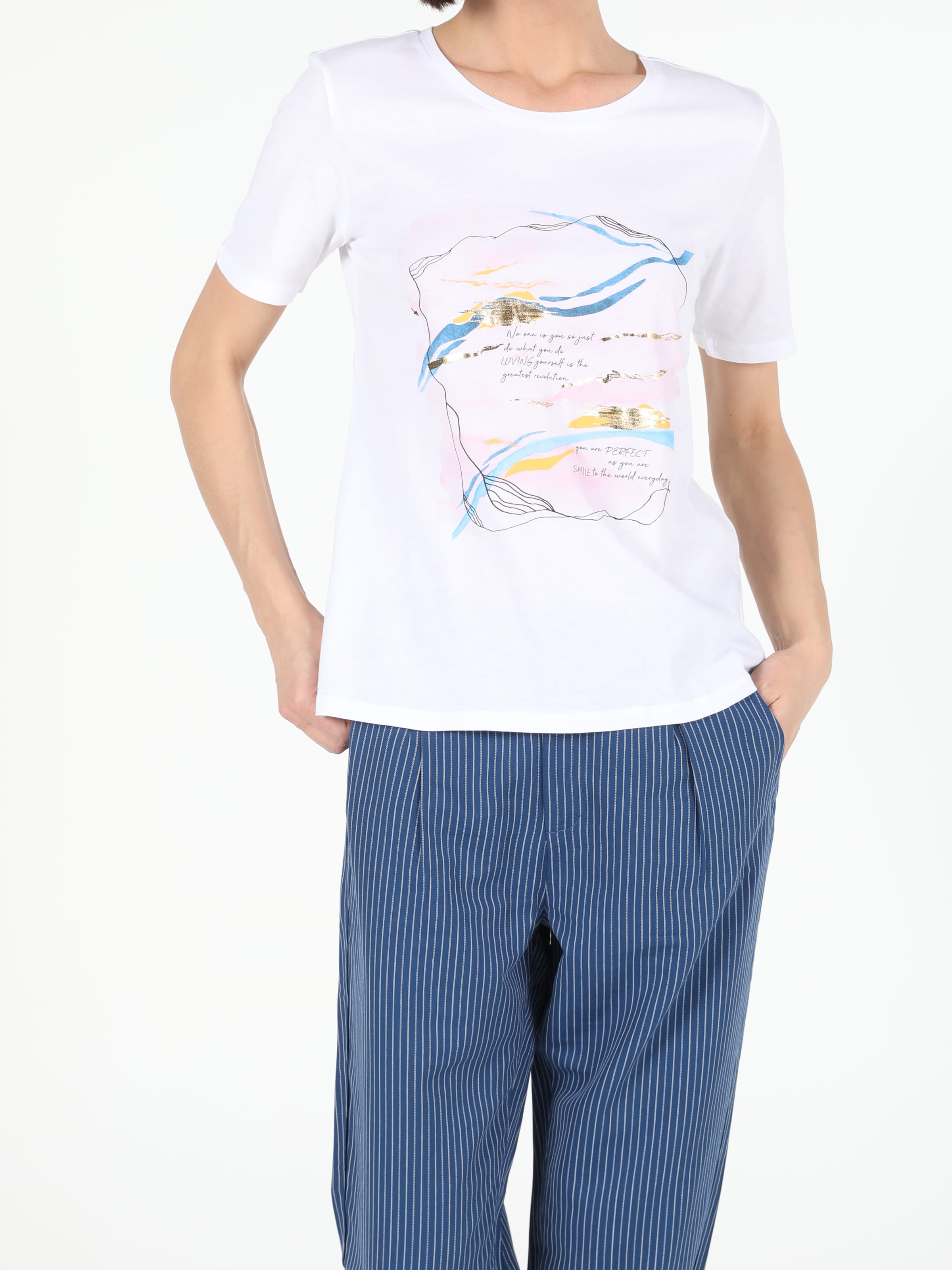 

Футболка Colin's CL1054394WHT  White, Футболка Colin's CL1054394WHT XS White