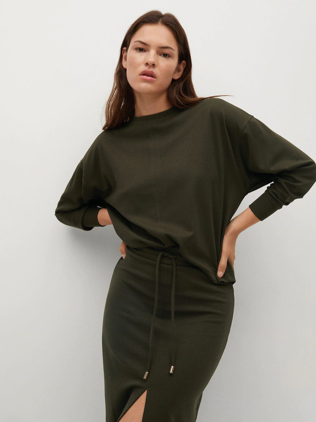 

Свитшот Mango 17093260-37, Свитшот Mango 17093260-37 XS
