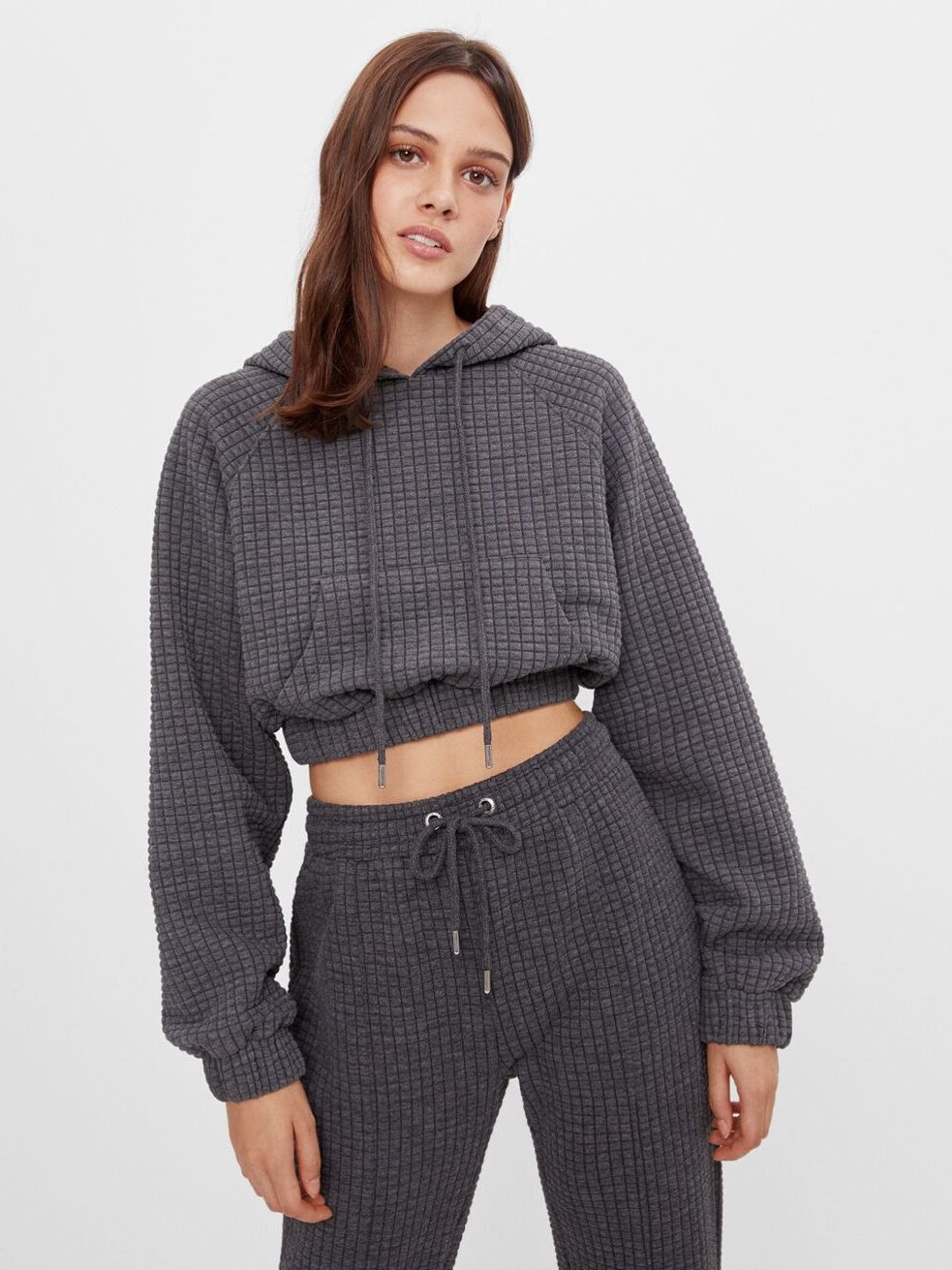 

Худи Bershka 6813/381/829 M Графитовое