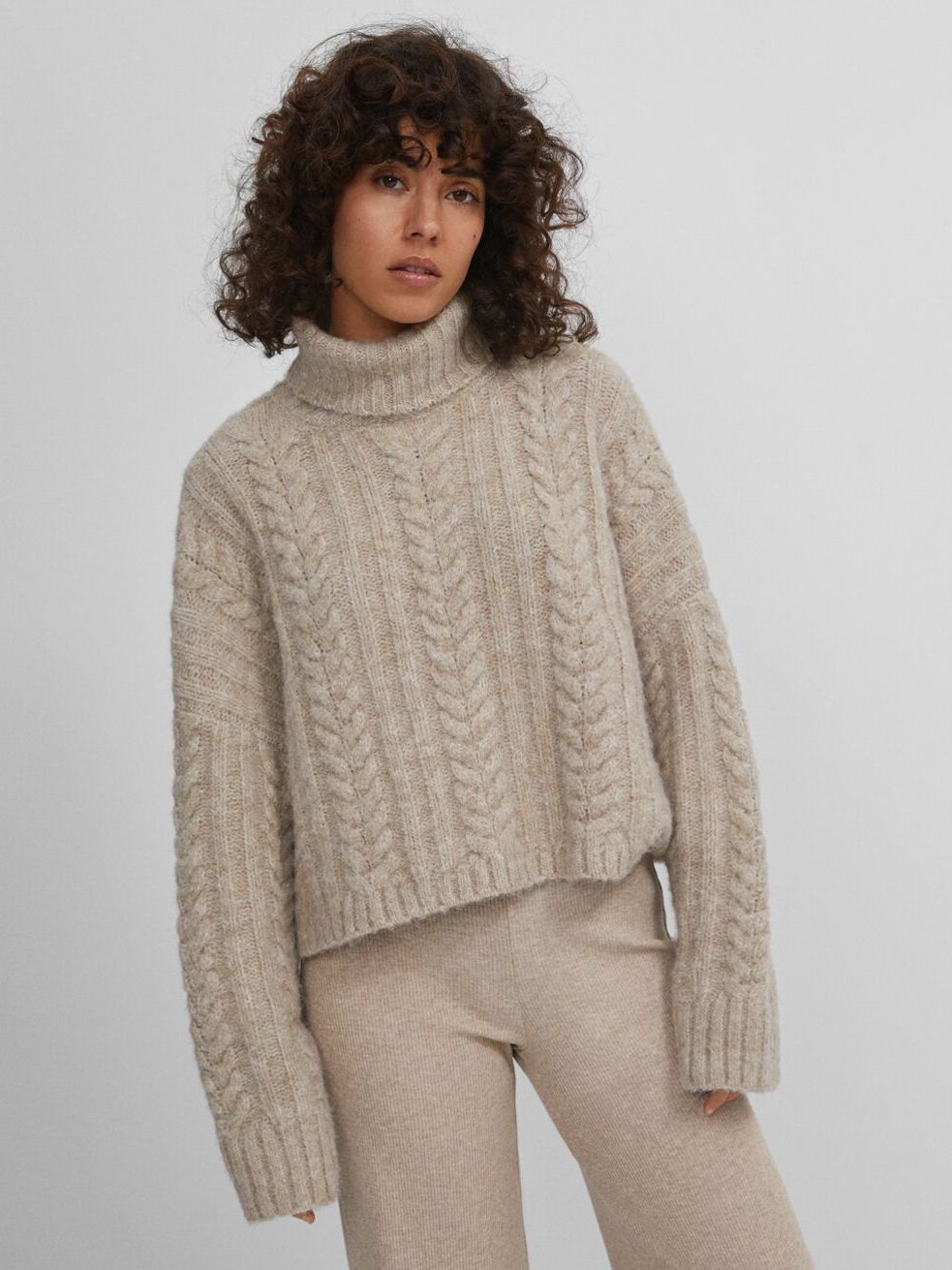 

Свитер Bershka 7116/376/711 S Серый