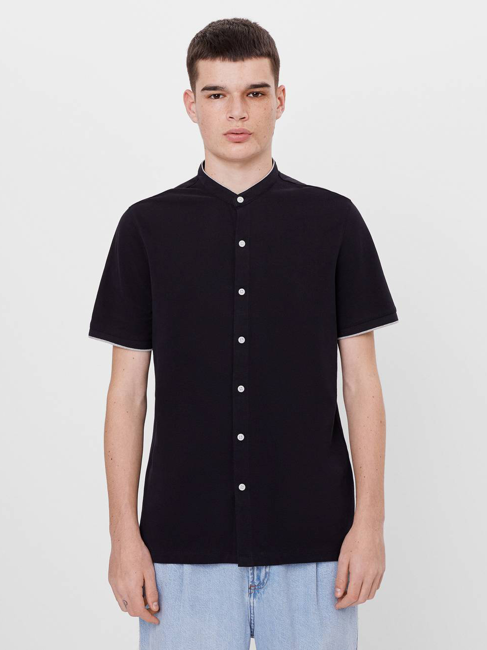 

Рубашка Bershka 0886/019/810 L Черная