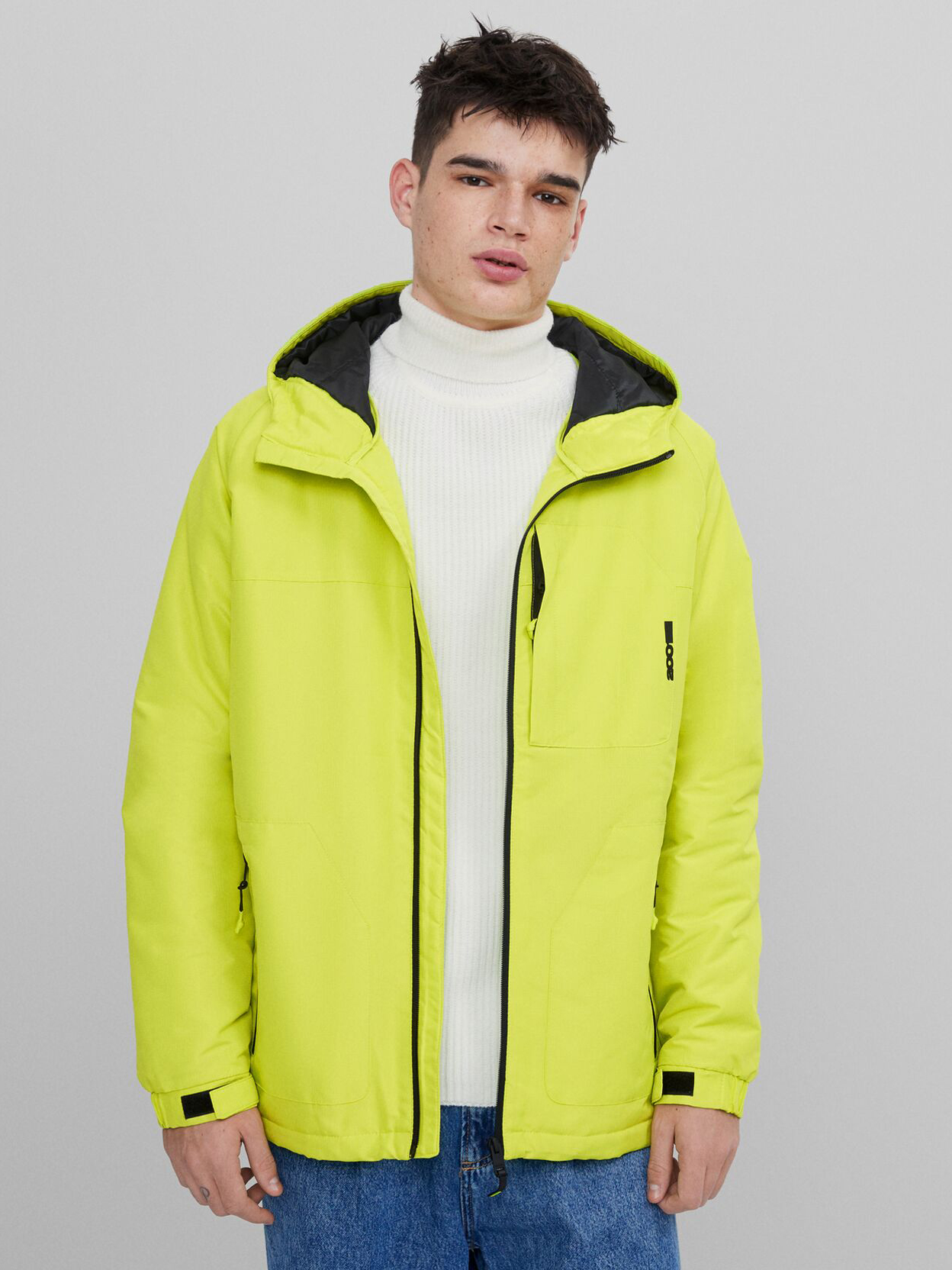 

Куртка Bershka 6395/777/520 M Салатовая