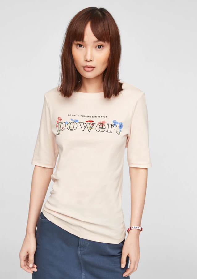 

Футболка s.Oliver SLIM FIT 42 Кремовый 14.103.32.X054-40D2