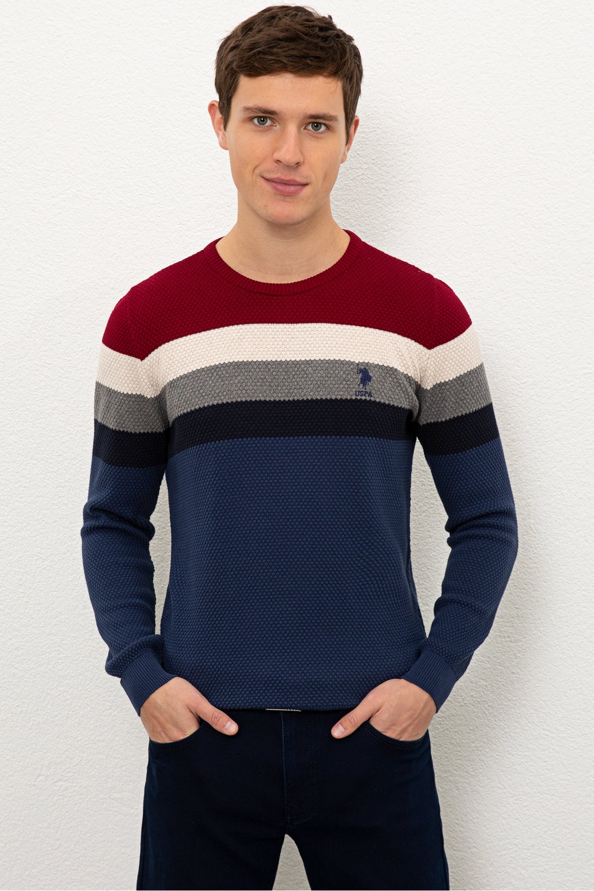

Свитер мужской U.S. Polo Assn. Синий  (1091095 VR028, Свитер мужской U.S. Polo Assn. Синий 48 (1091095 VR028)