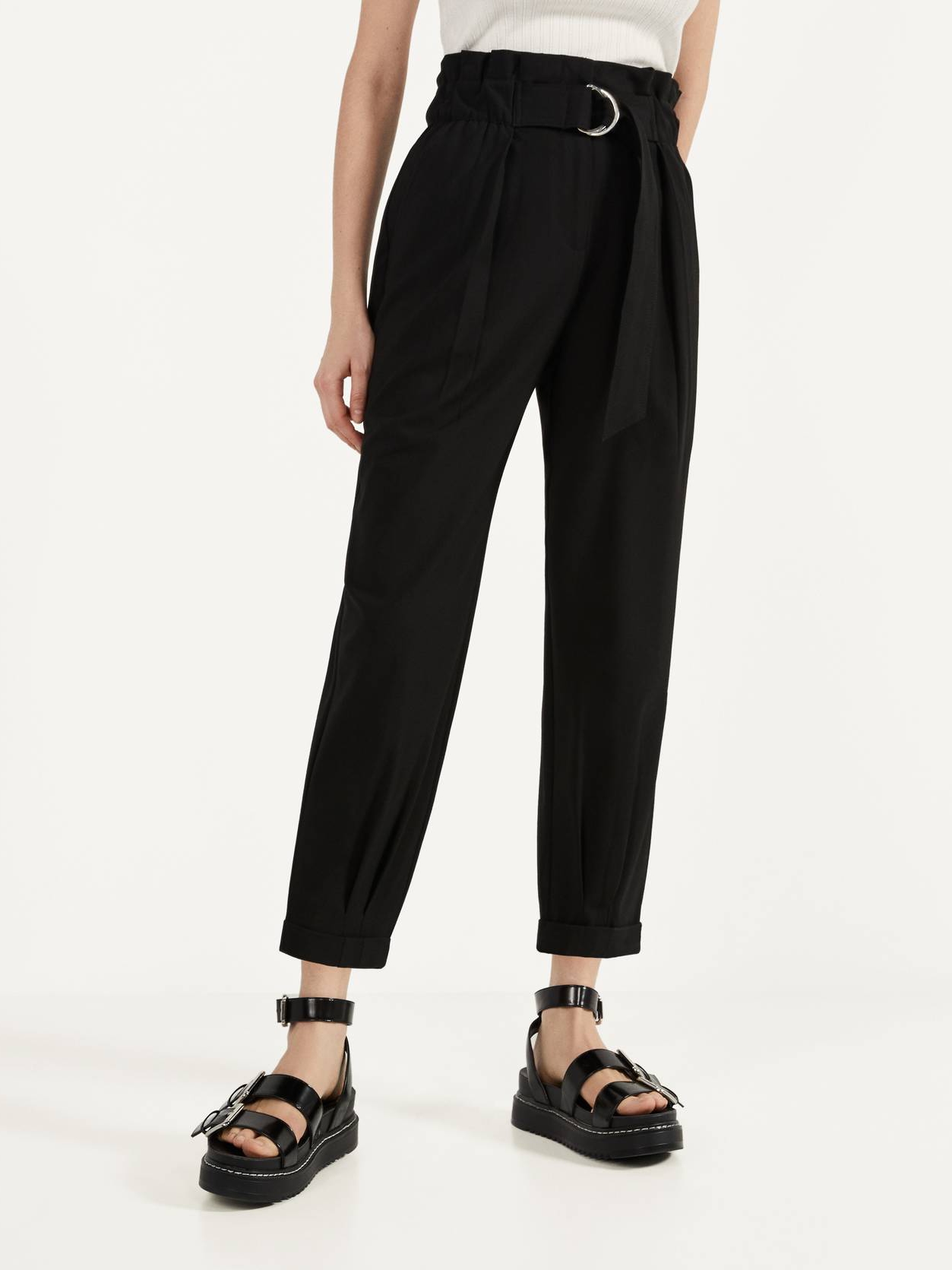 

Брюки Bershka 0055/168/800  Черные, Брюки Bershka 0055/168/800 32 Черные