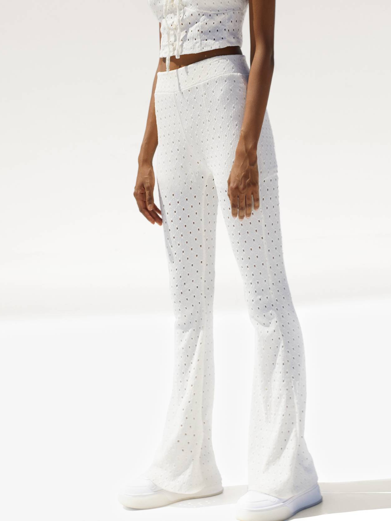 

Брюки Bershka 0195/296/726  Молочные, Брюки Bershka 0195/296/726 XS Молочные