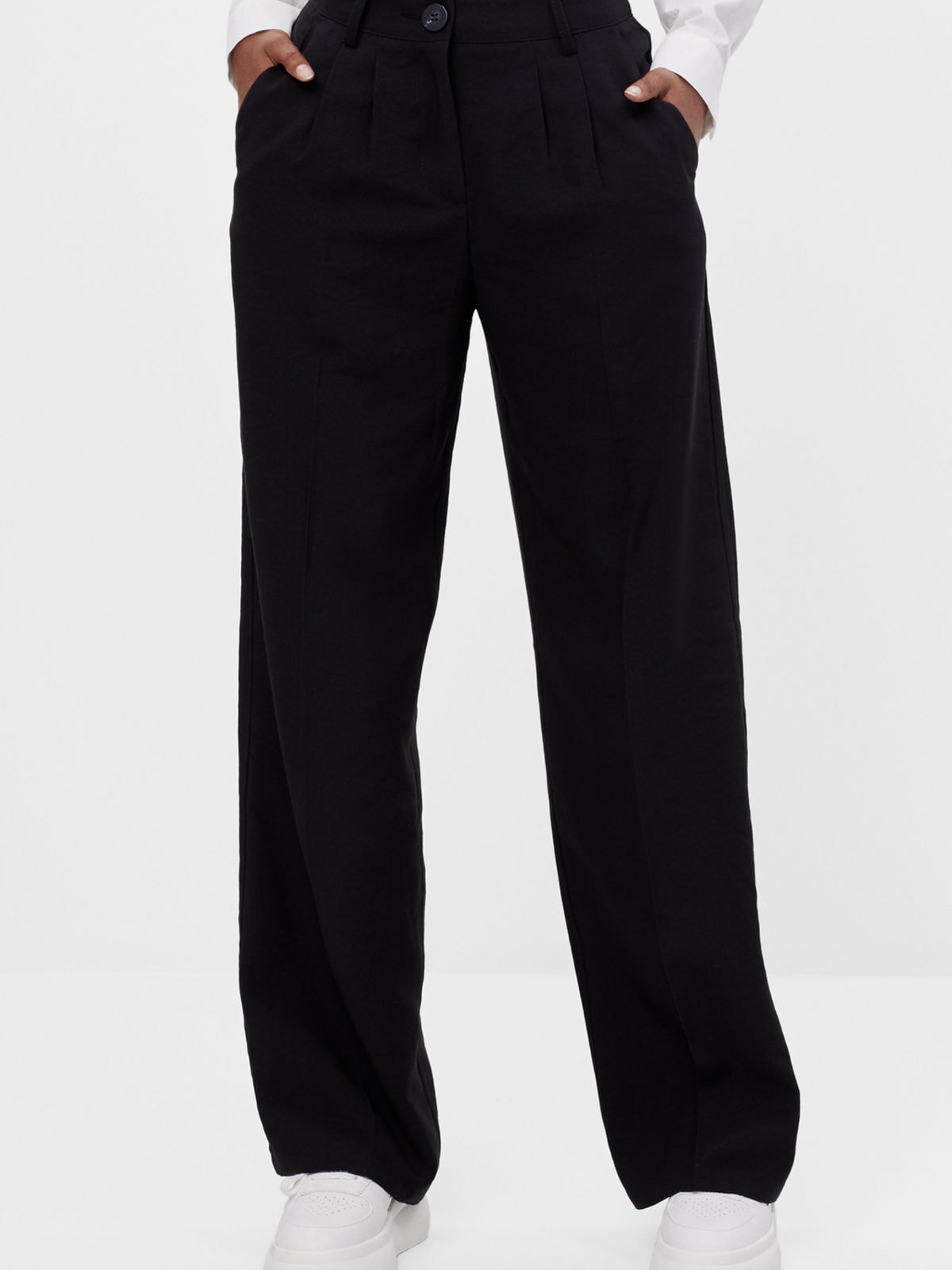 

Брюки Bershka 5059/222/800 S Черные