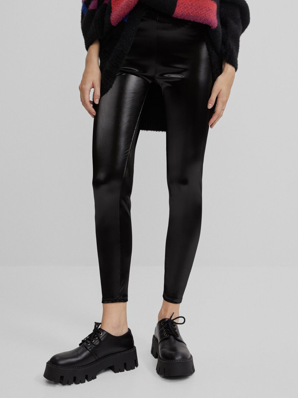 

Леггинсы Bershka 5229/512/800 XS Черные