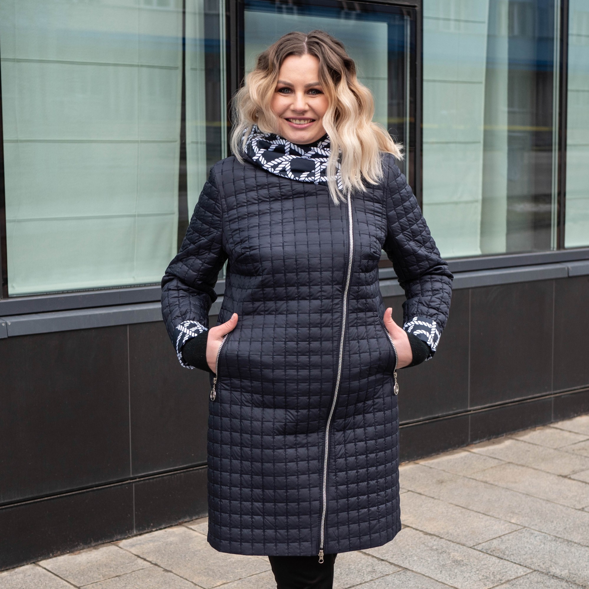 

Женская весенняя куртка большого размера UF-fashion Olivia шнур -ad  синий, Женская весенняя куртка большого размера UF-fashion Olivia шнур -ad 54 синий