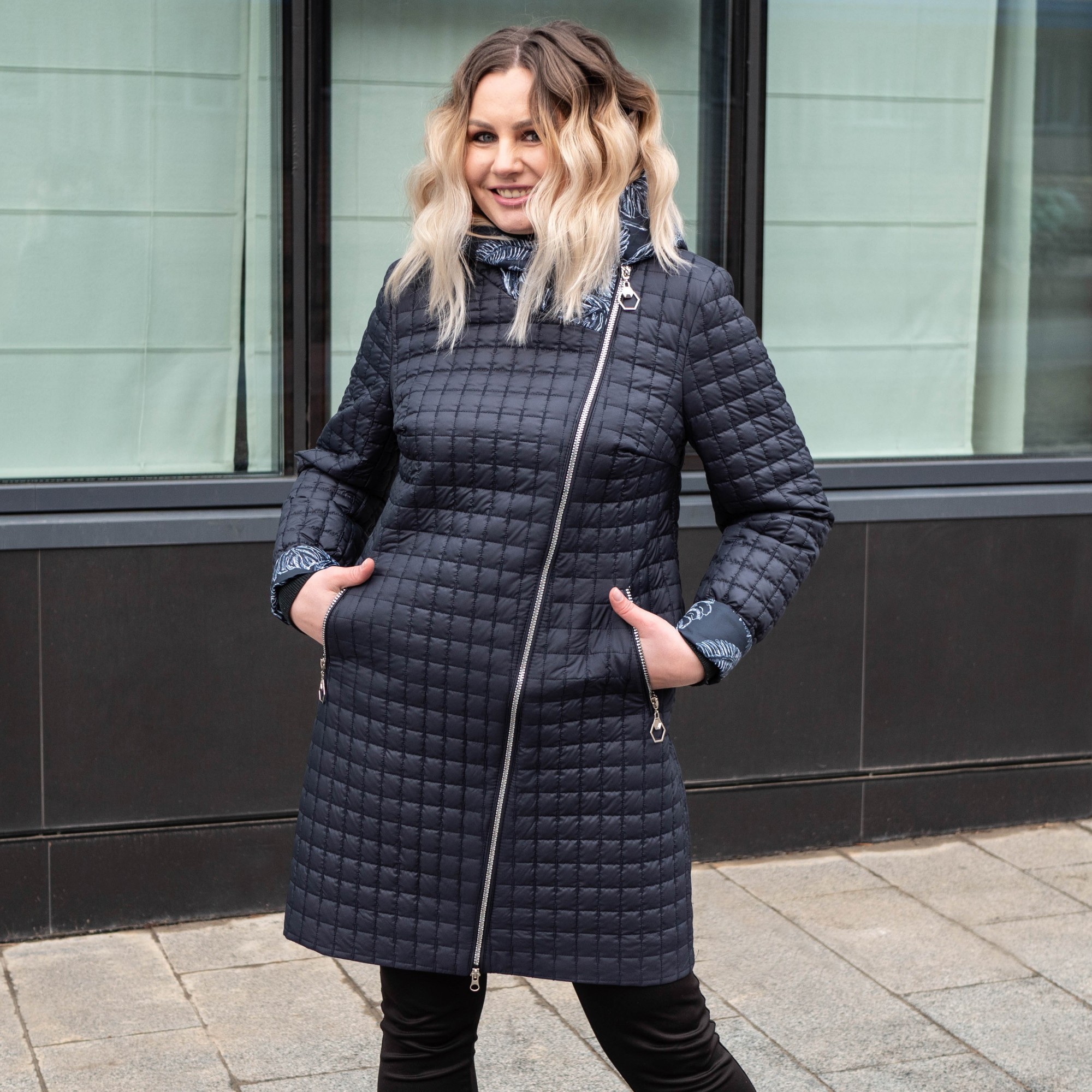 

Женская весенняя куртка большого размера UF-fashion Olivia лист -ad  синий, Женская весенняя куртка большого размера UF-fashion Olivia лист -ad 50 синий