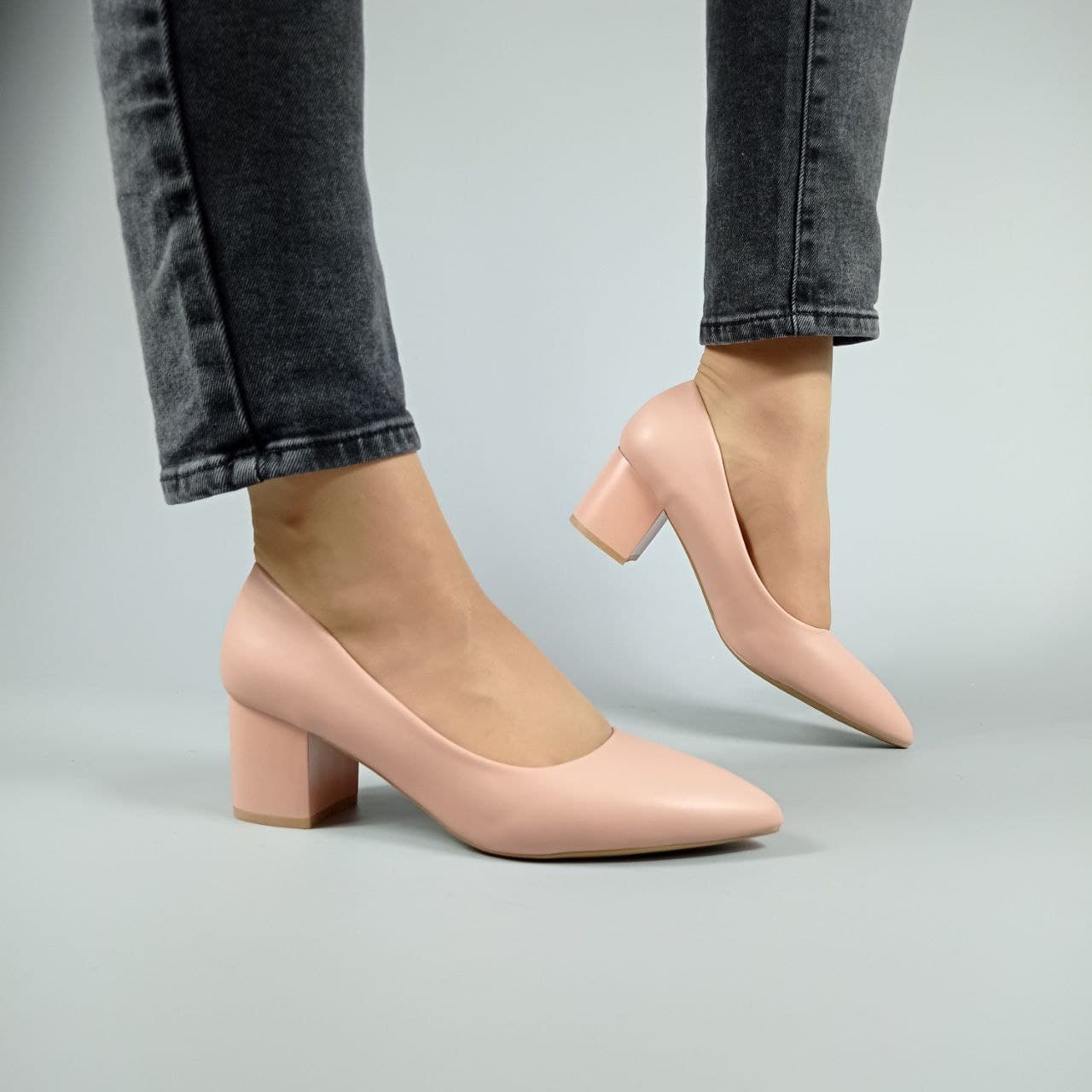 

Туфли Stilli L36-6 PINK 37 Светло-розовый (L36-6PK)