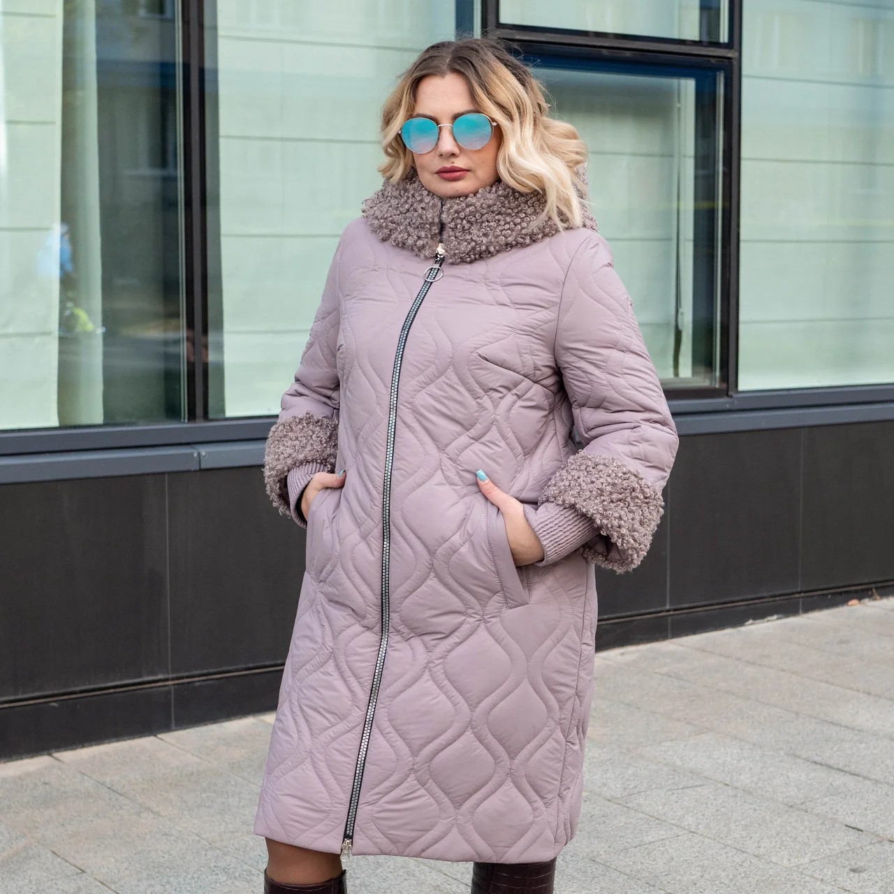 

Зимняя женская куртка большого размера UF-Fashion Оля барашек -ad 50 пудровый