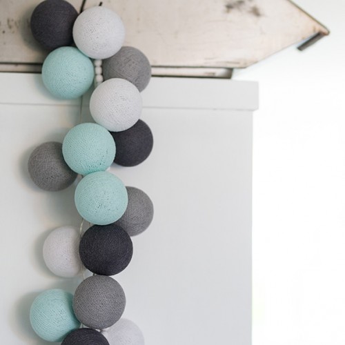 

Хлопковая гирлянда Cotton Ball Lights Aqua-Grey