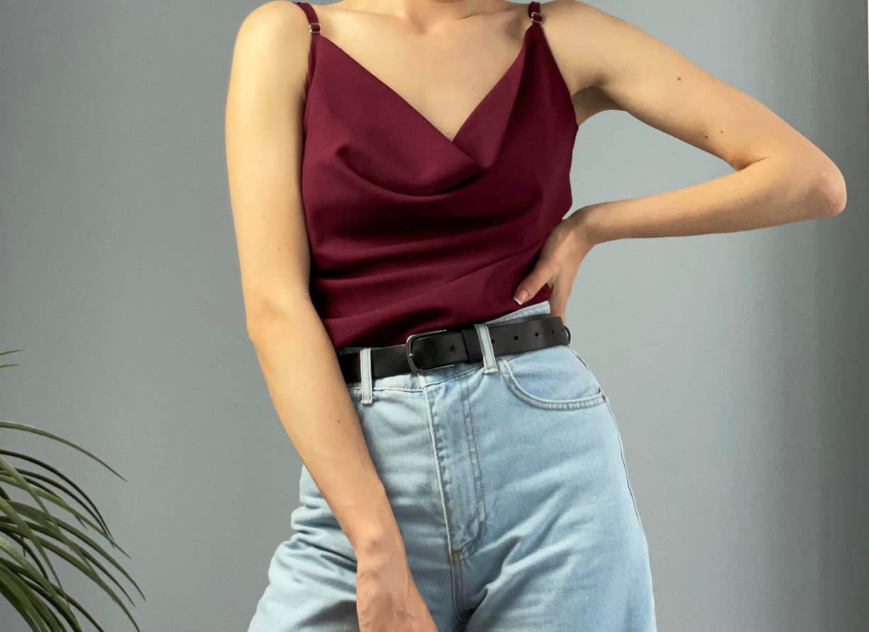 

Fashions • Блузка на тонких бретельках Арго Fashions 46-48 бордовый (6080-фг )