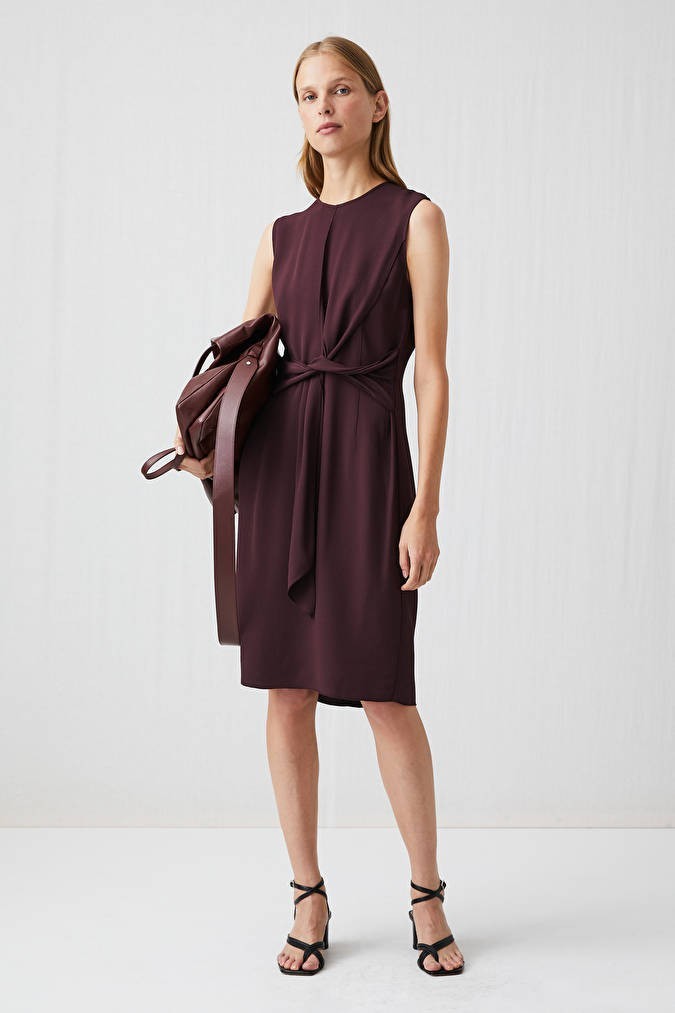 

Платье женское Arket Knotted Crepe Dress Red, Платье женское Arket Knotted Crepe Dress Red 36