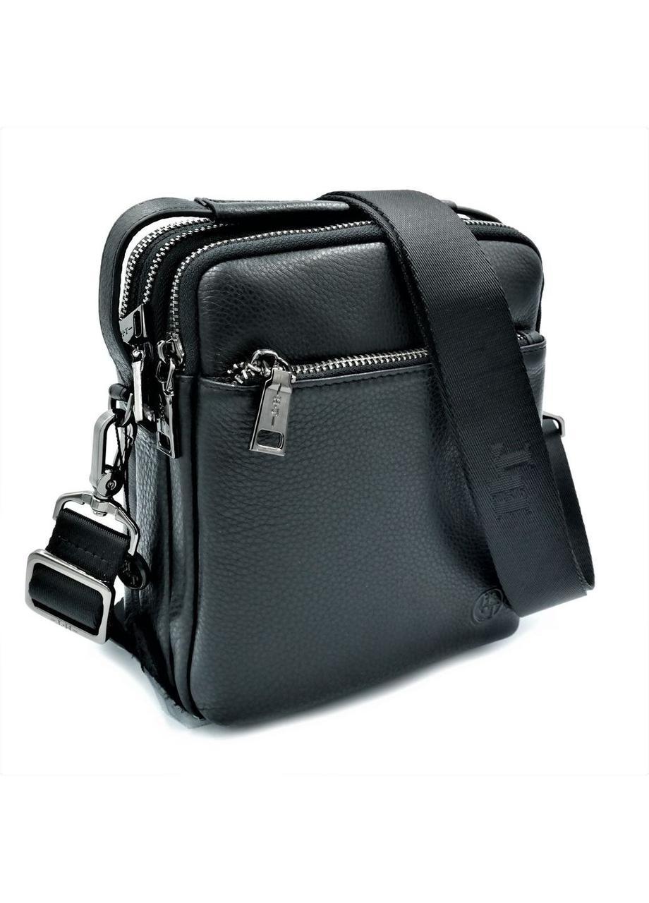 

Мужская кожаная сумка H.T.Leather чёрного цвета 20 х 17 х 8 см