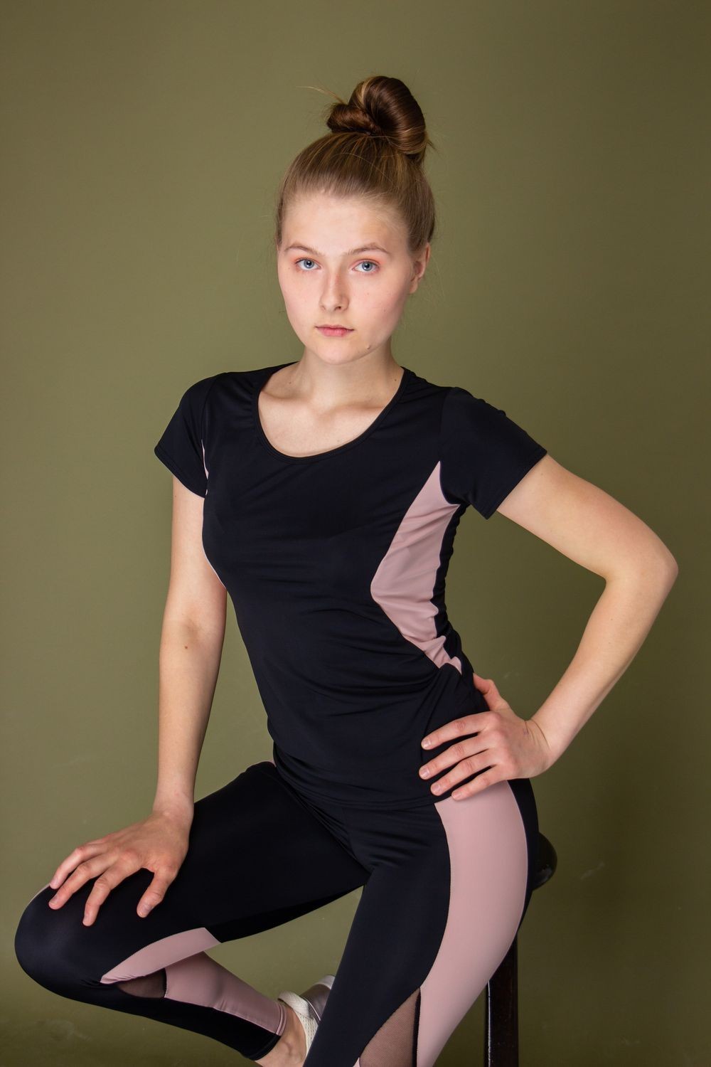 

Футболка FitU спортивная женская Prizma baige беж, Футболка FitU спортивная женская Prizma baige беж XS