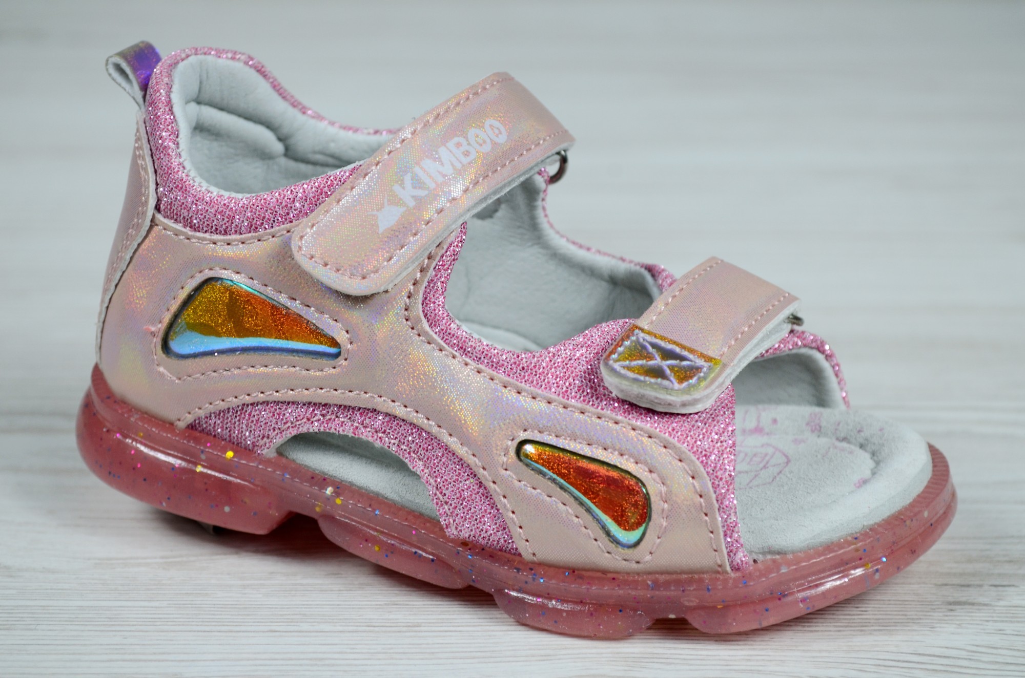 

Босоножки Kimboo 1268 розовые 14,0 см. 22