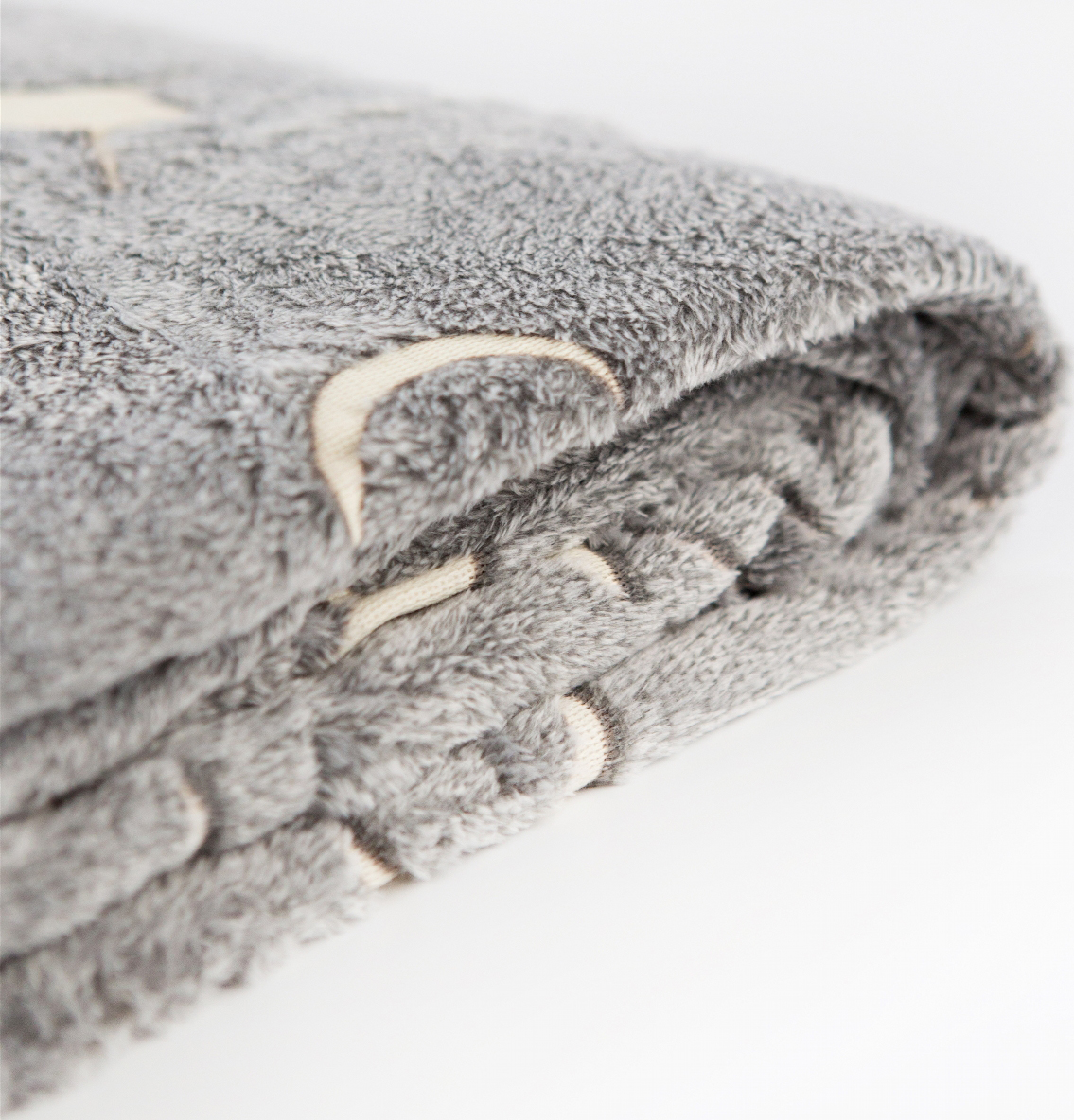 

Плед LIFETIME Blanket glow in dark Серый 127х152 см (871125217993-1 grey)