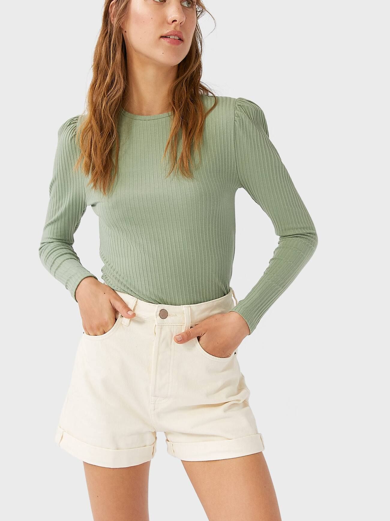 

Лонгслив Stradivarius 6522/744/511 S Оливковый