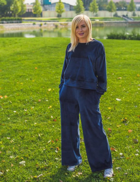 

Fashions • Женский костюм Sandra Fashions 52-54 синий (02527-бр-ве)