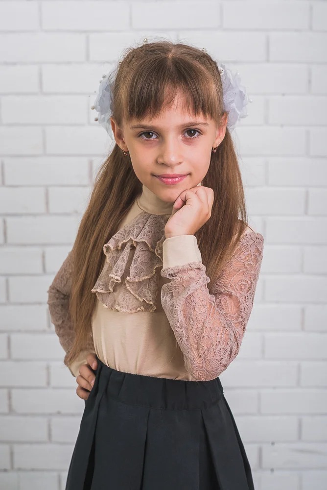 

Fashions • Детская блузка Элен Fashions 140 бежевый (01235-ве)