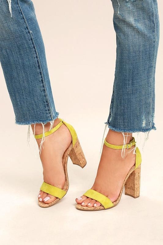 

Босоножки на пробковых каблуках Steve Madden 38 желтый