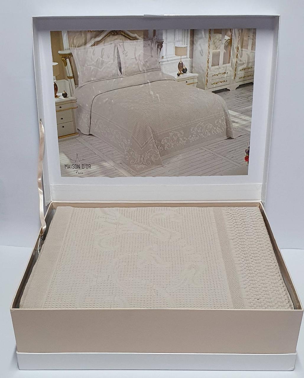 

Покрывало Пике Maison D'or Lacene 260x260 Stone