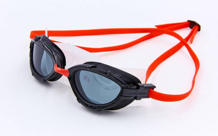 

Очки для плавания MadWave TRIATHLON Red-Black M042704