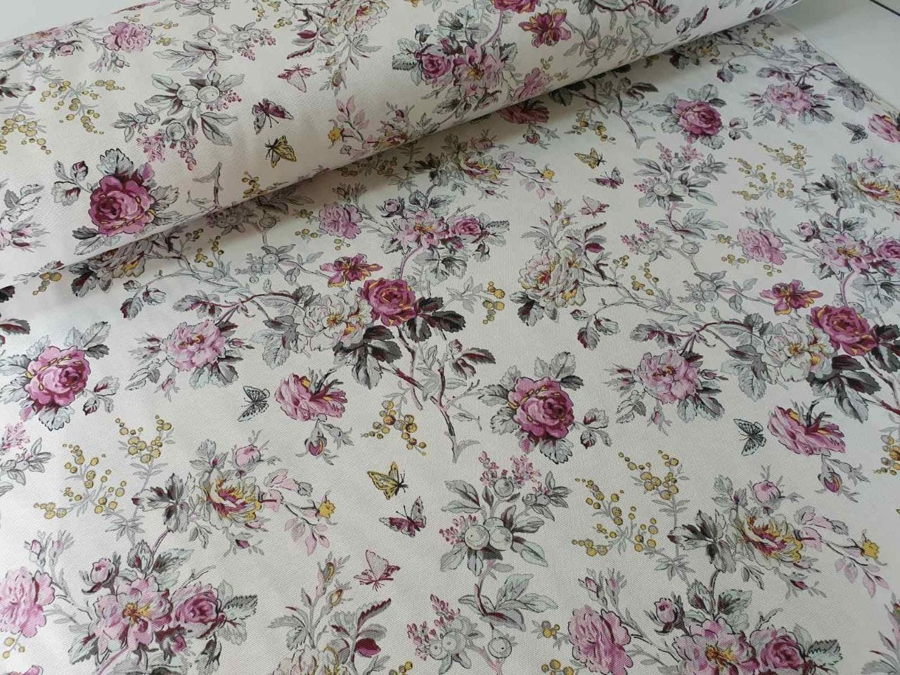 

Скатерть тефлоновая Home Style 0147 170*250