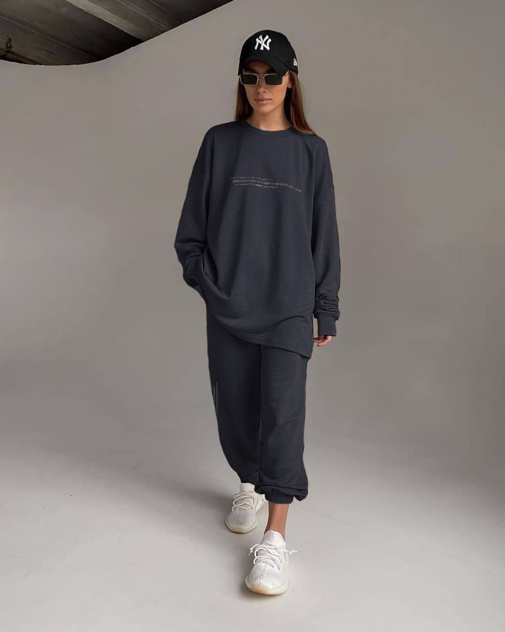 

Спортивный костюм popluzhnaya MB303 46 48 графитовый