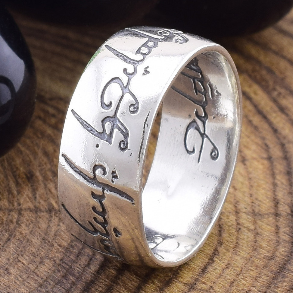 

Срібна каблучка Володар перснів 16.5