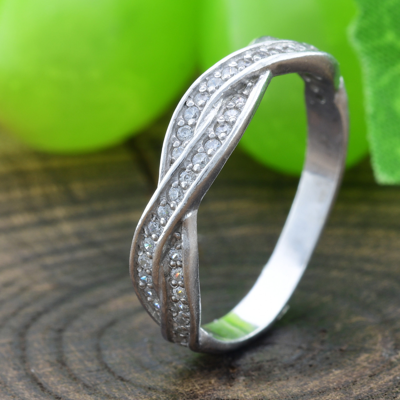 

Серебряное кольцо Мережко вставка белые фианиты 16.5