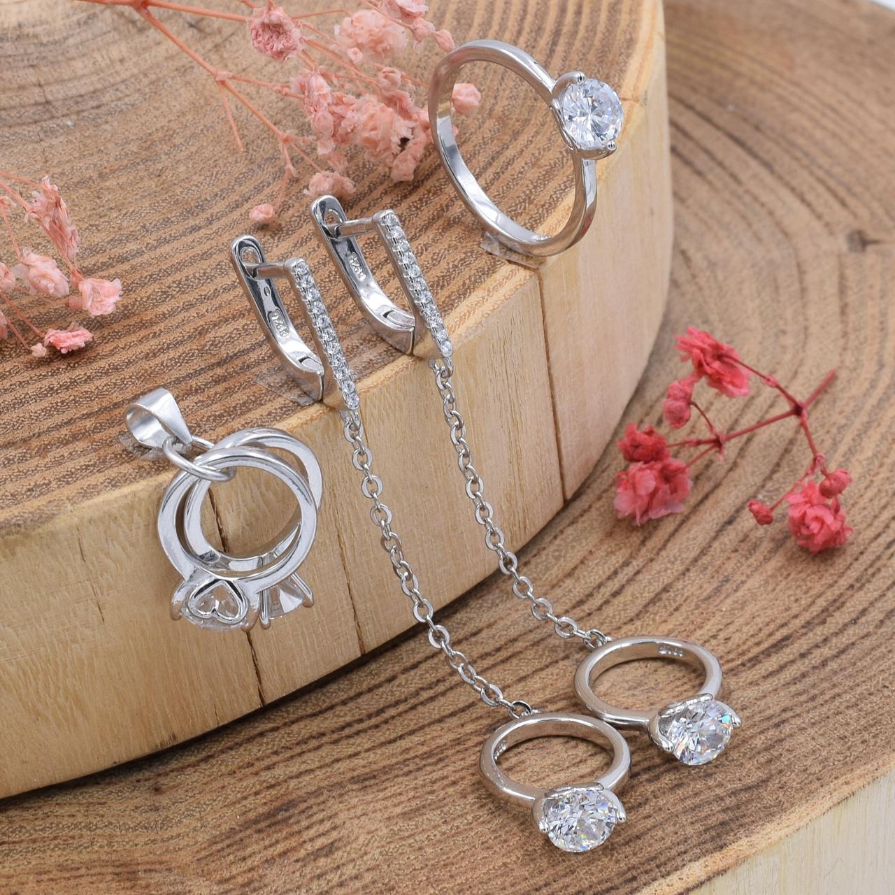 

Серебряный набор кольцо + серьги 65х13 мм + кулон 23х13 мм вставка белые фианиты 19