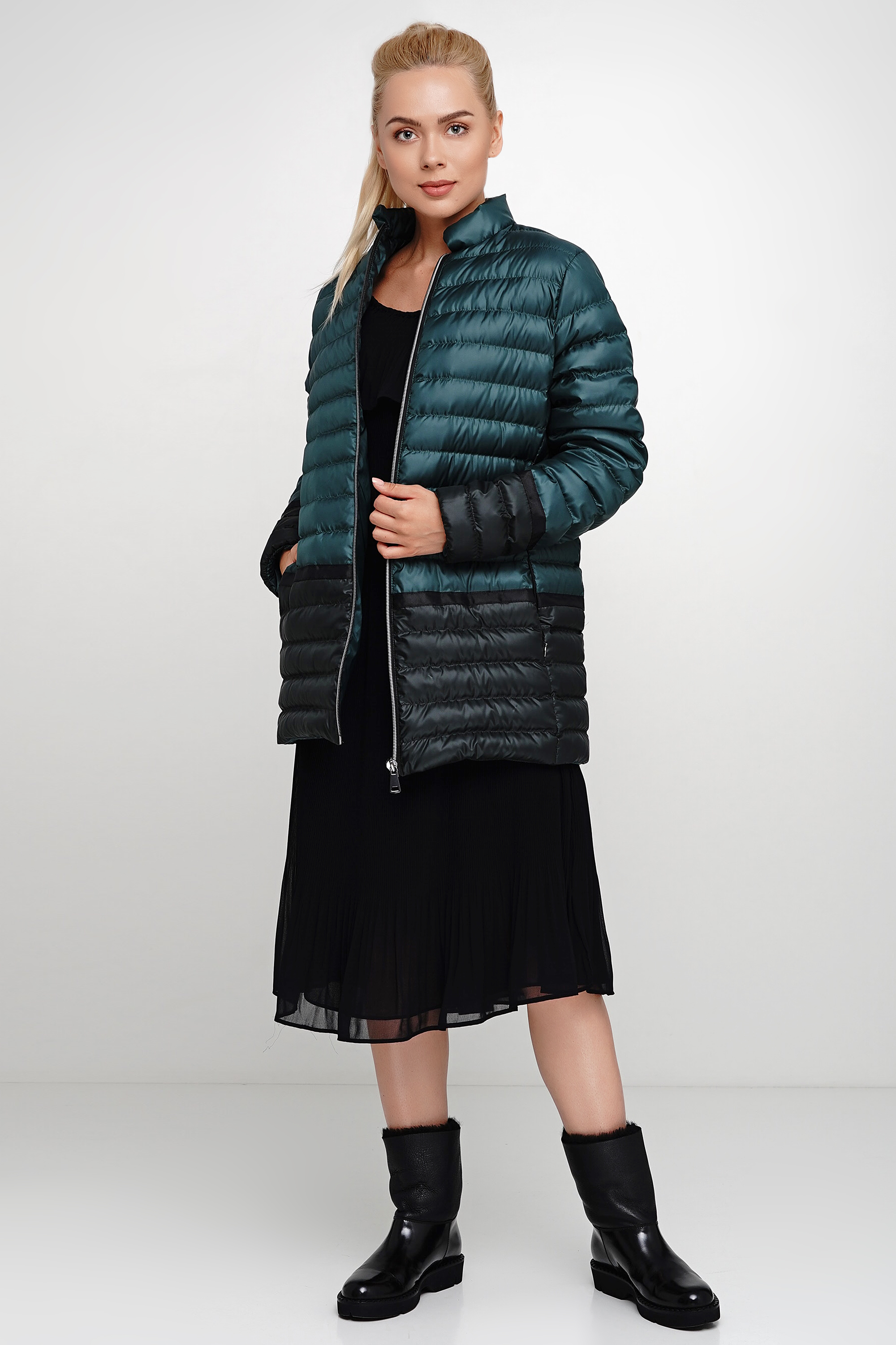 

Куртка женская пуховая Billeoni AJW07  Комбинированный (зеленый с черным, Куртка женская пуховая Billeoni AJW07 46 Комбинированный (зеленый с черным)