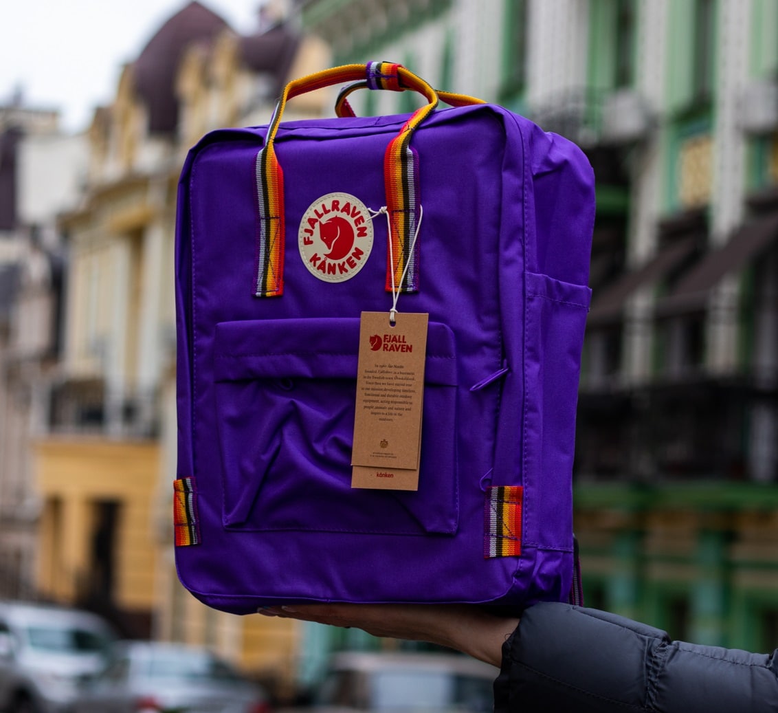 

Рюкзак Fjallraven Kanken Rainbow