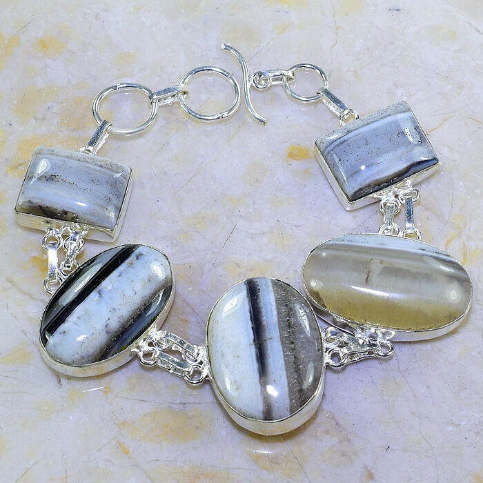 

Браслет с камнем ботсванский агат W47649