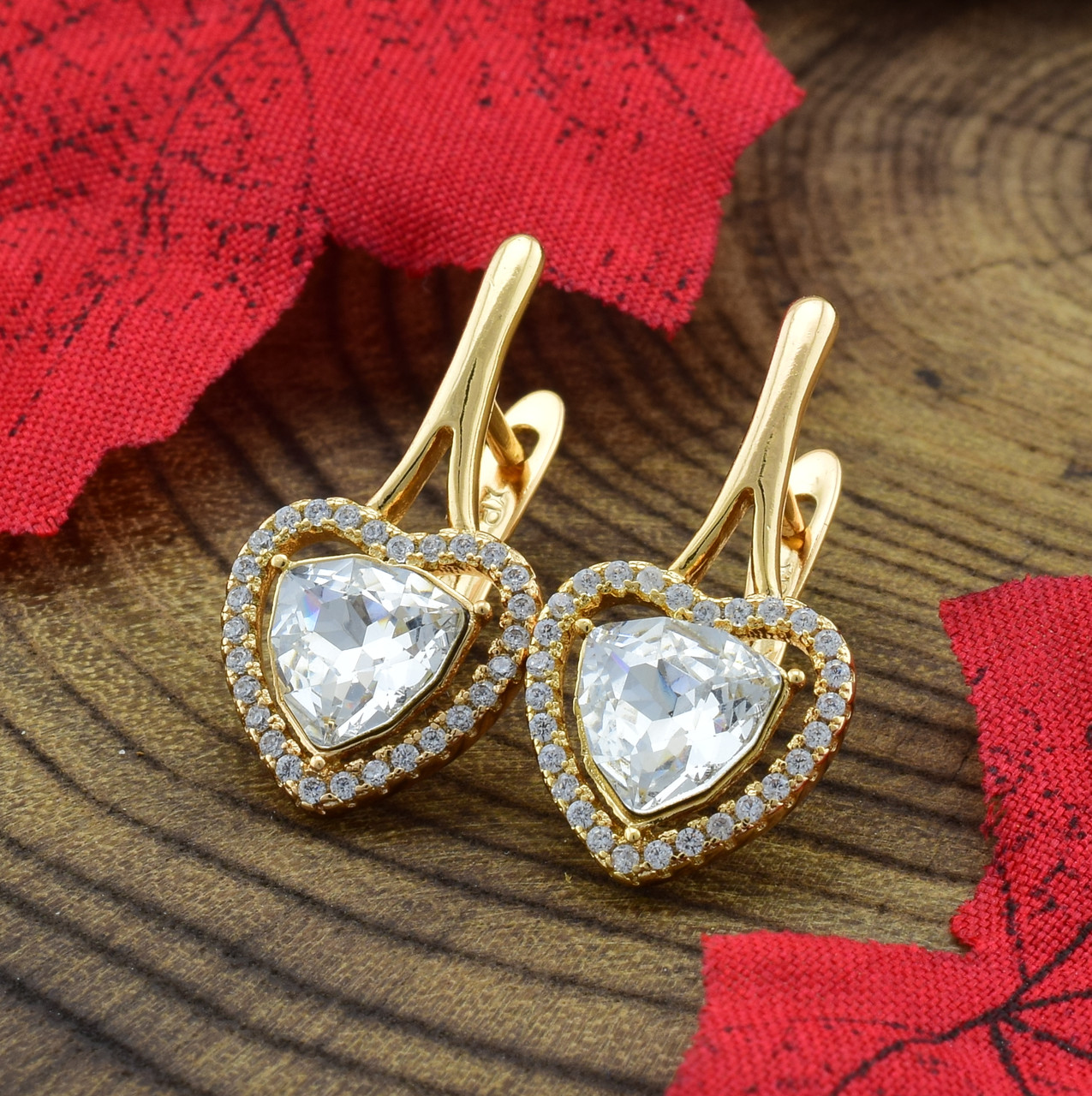 

Серьги Xuping Необычайная красота с кристаллами Swarovski 26066 размер 24х12 мм цвет белый позолота 18К