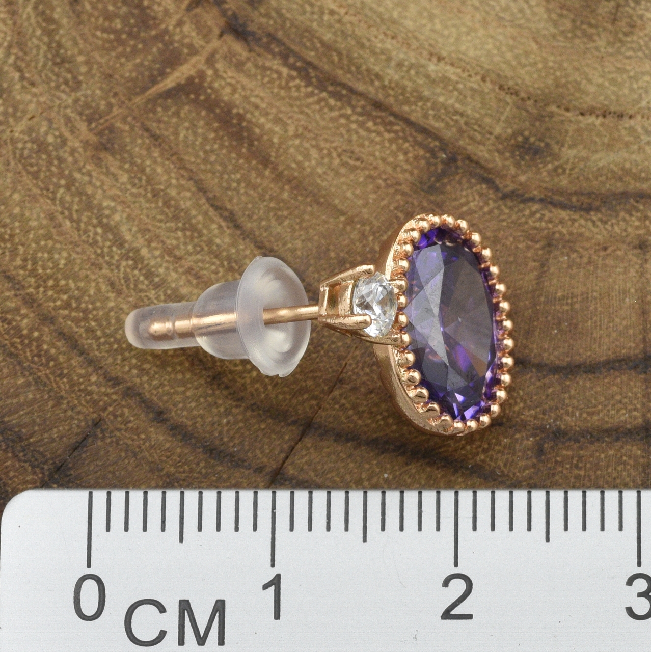 

Серьги Xuping 30618 размер 14х12 мм вес 4.2 г фиолетовые фианиты позолота 18К