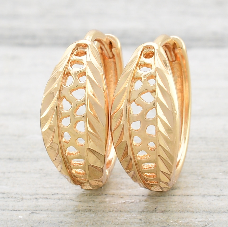 

Серьги Xuping 23844 размер 14х6 мм вес 2.2 г позолота 18К