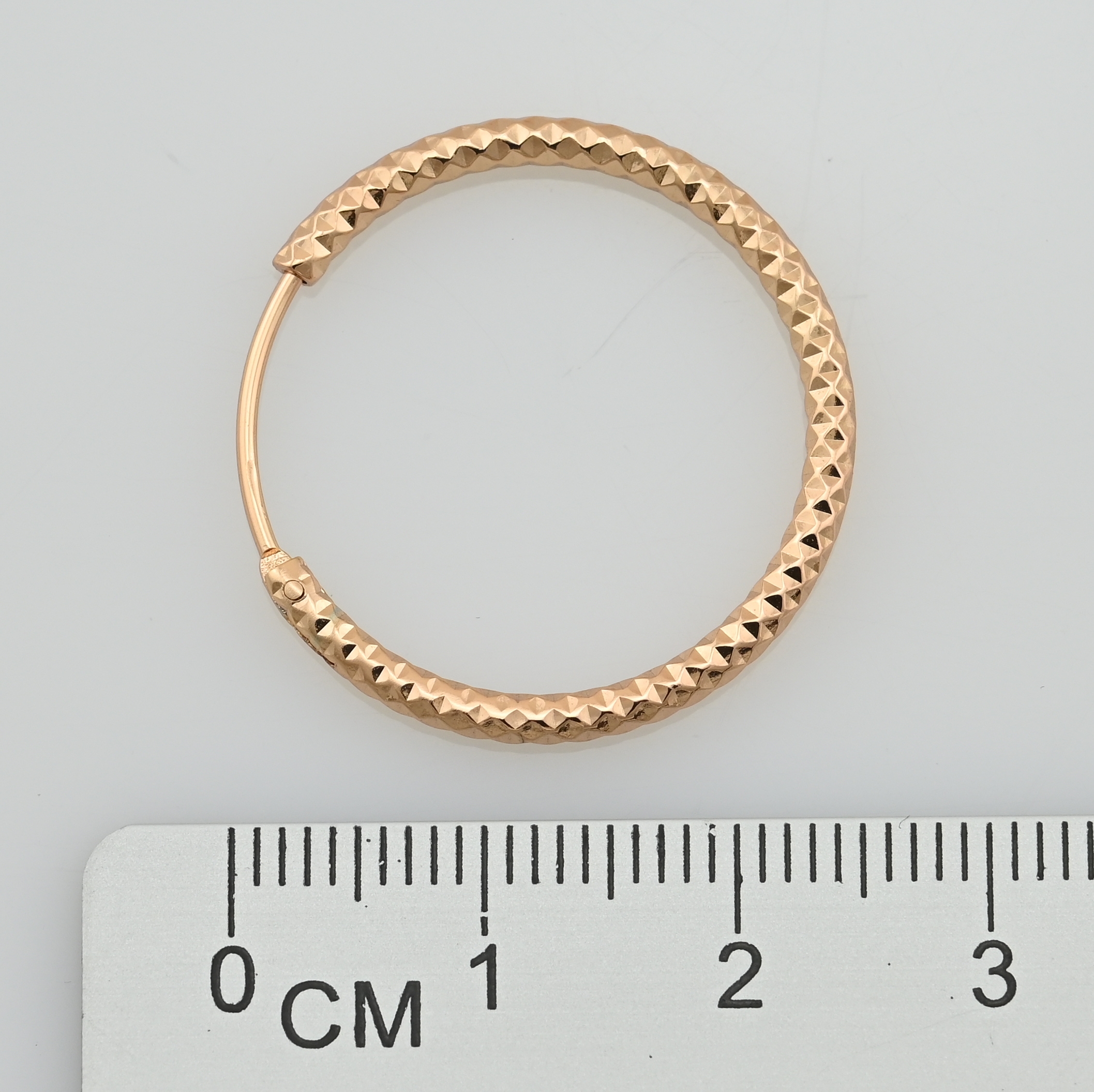 

Серьги Xuping 31299 размер 25х2 мм вес 3.2 г позолота 18К