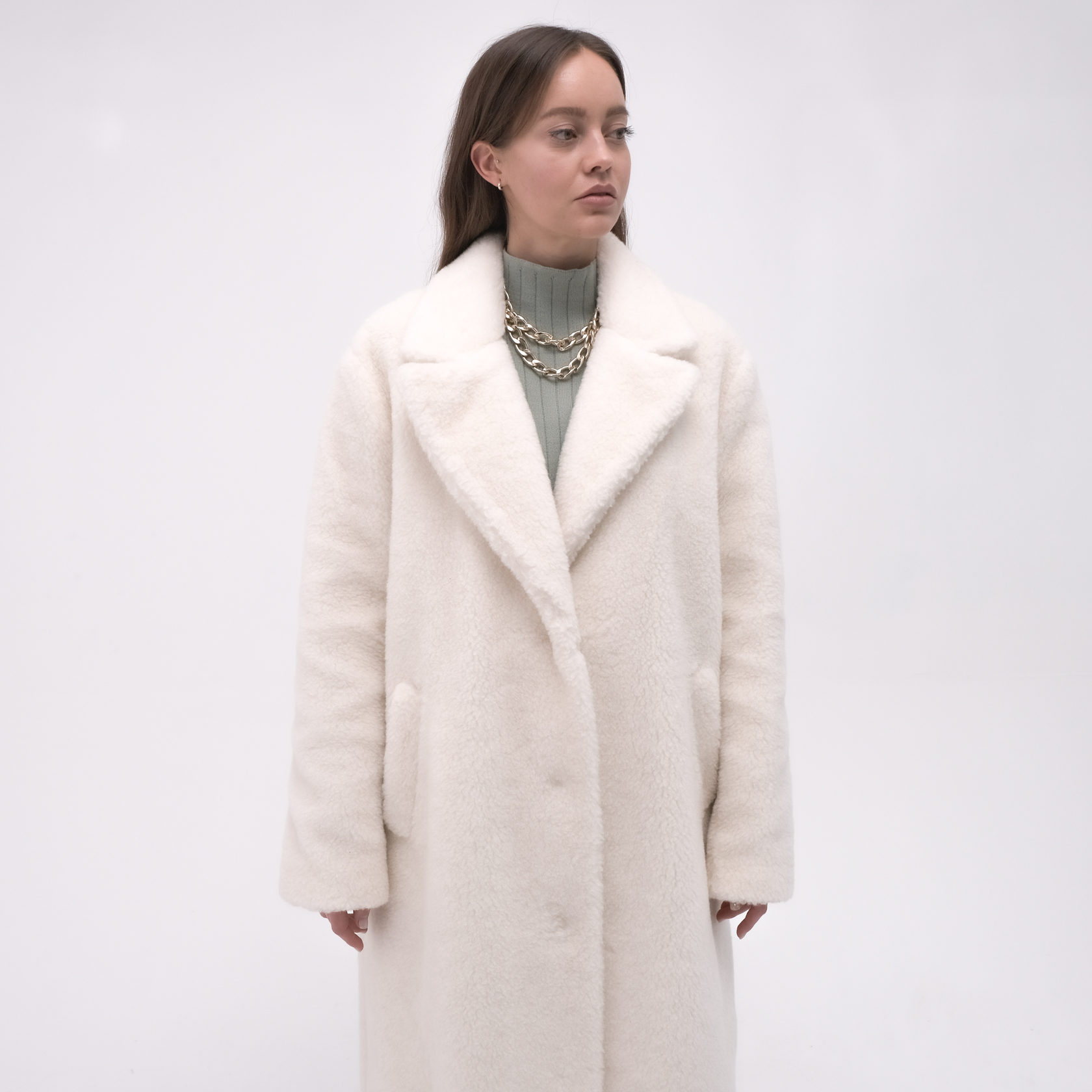 

Шубка YV из шерсти мериноса MERINO длинная S белая
