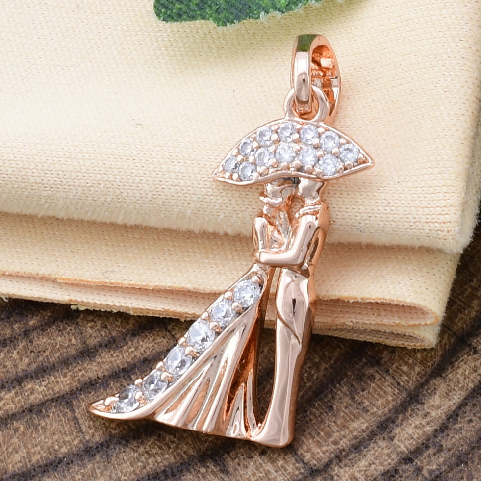 

Кулон Xuping для цепочки до 3 мм 81019 размер 25х8 мм вес 1.1 г белые фианиты позолота РО