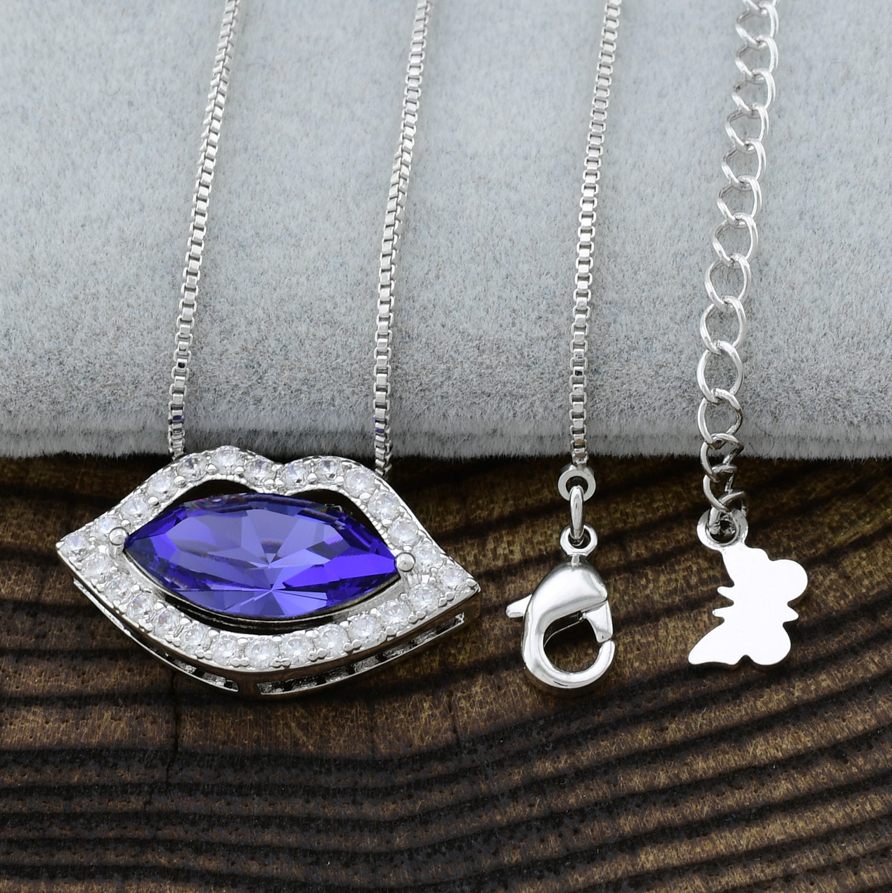 

Набор Xuping с кристаллами Swarovski 87063 кулон 13х22 мм + цепочка 38 + 5 см фиолетовый позолота Белое Золото