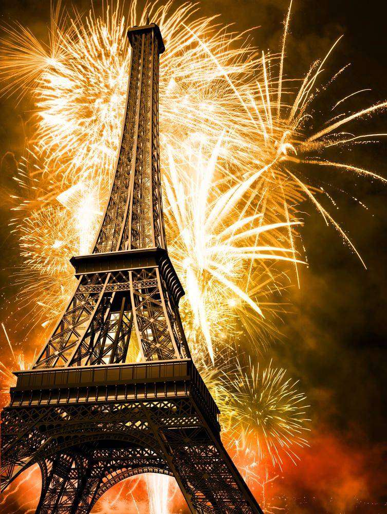 

Фотообои Walldeco Фейерверк на фоне Эйфелевой башни в Париже №2099 Базальт