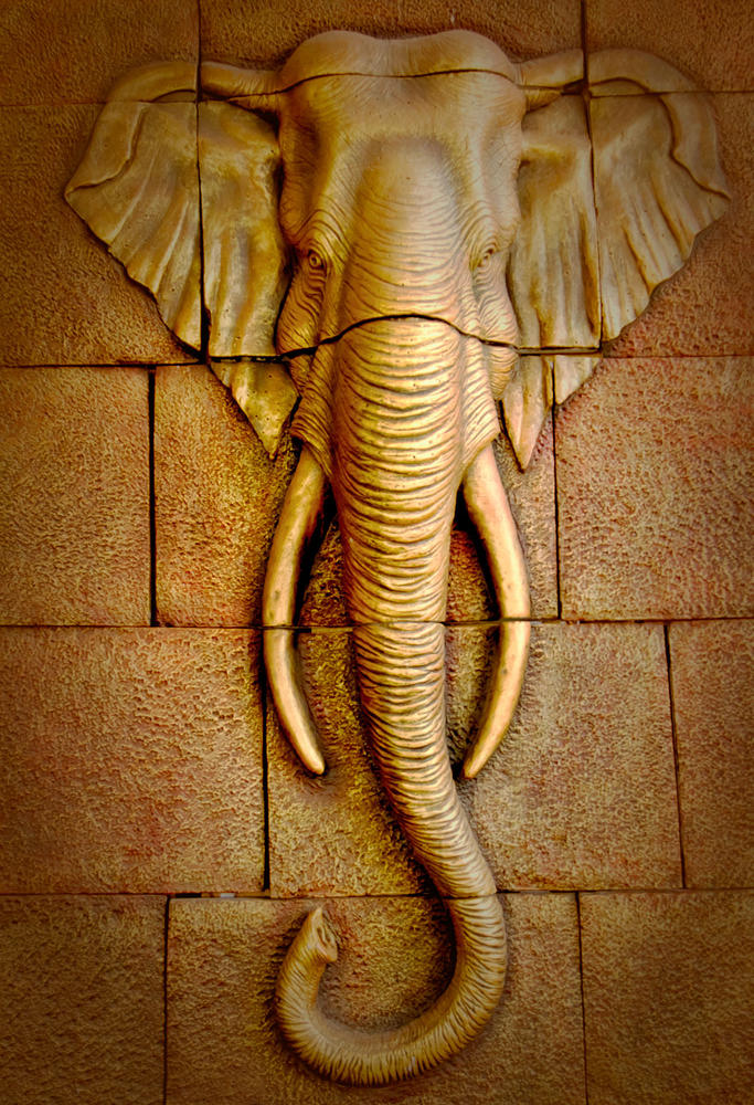 

Фотообои Walldeco Кладка со слоном №30740 Жаккард