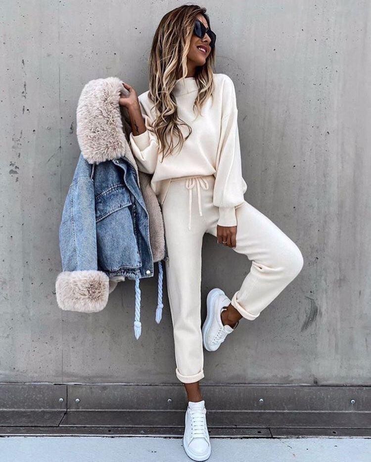 

Костюм 0101 Brand 2332 S Белый