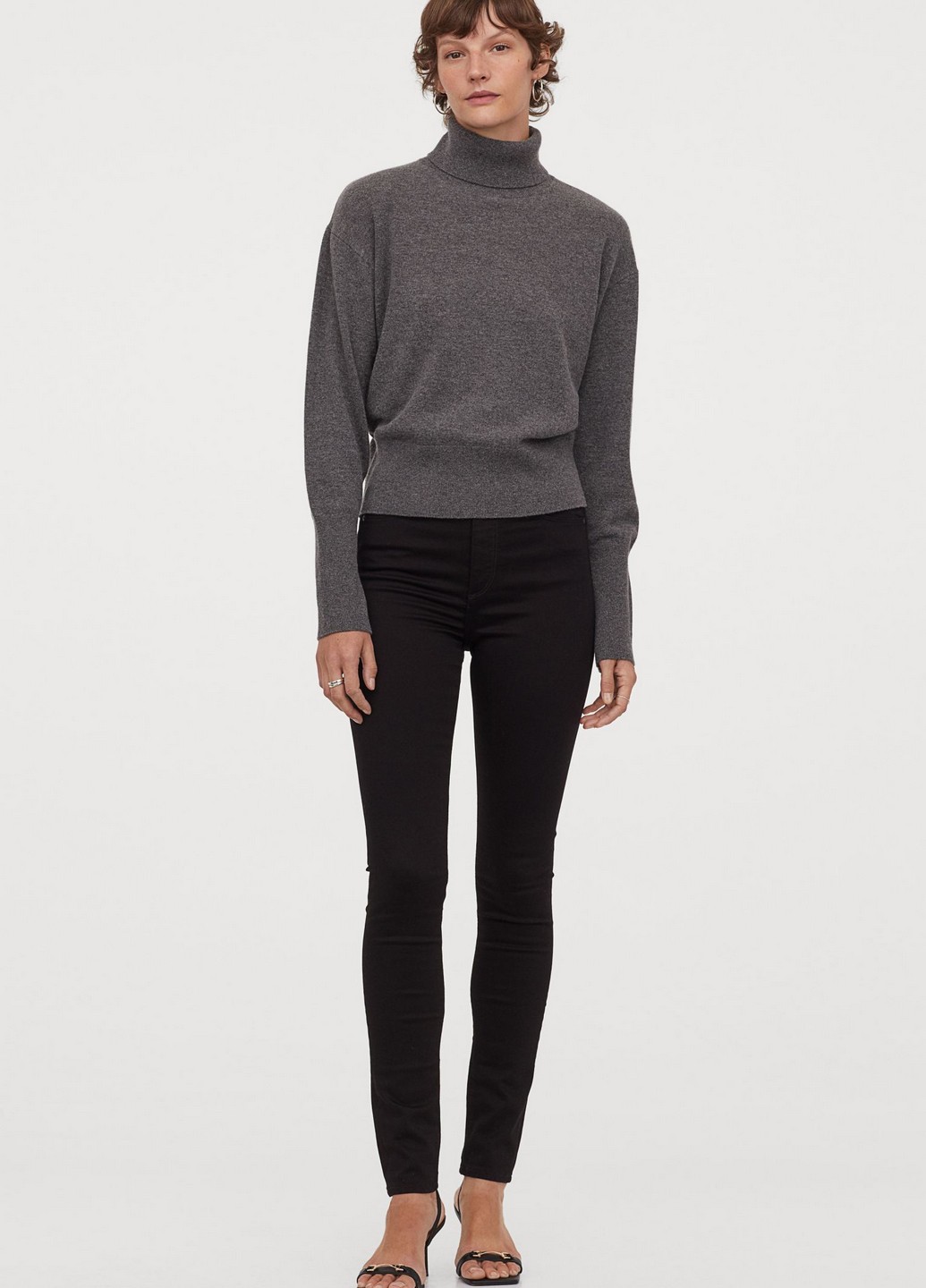 

Джинсы H&M W24L30 Черный 0399201_сереб.пуг._02